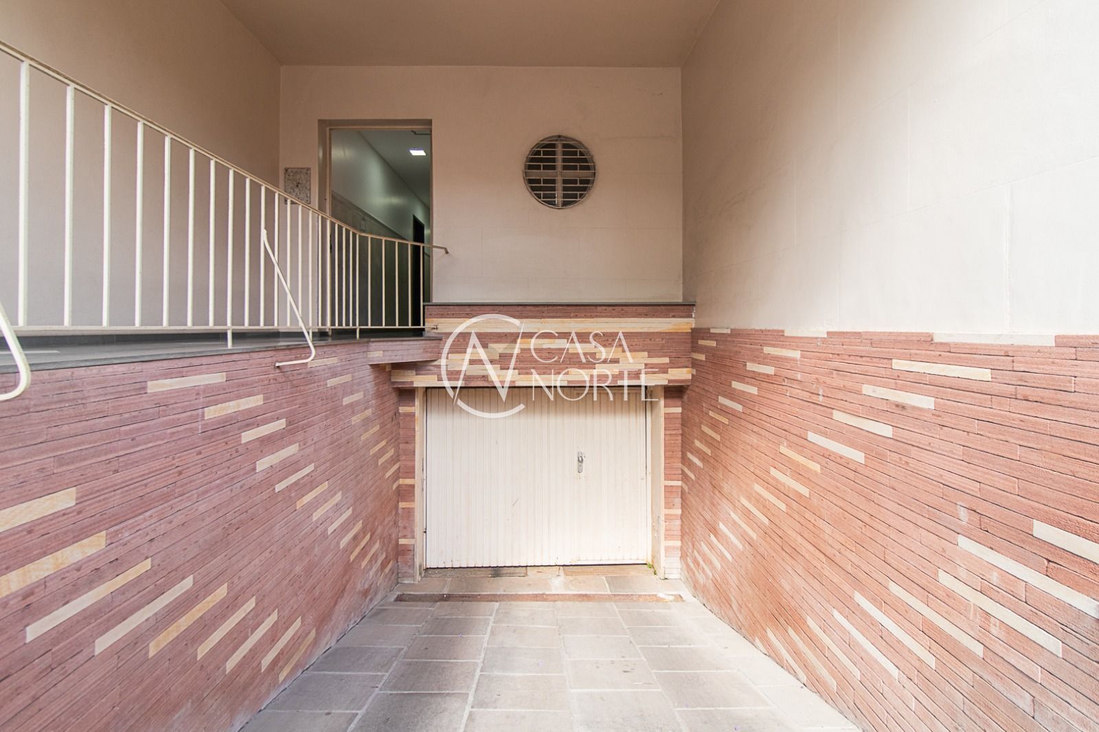 Apartamento à venda com 2 quartos, 105m², 1 suíte, 1 vaga, Rua General Lima e Silva no bairro Cidade Baixa em Porto Alegre