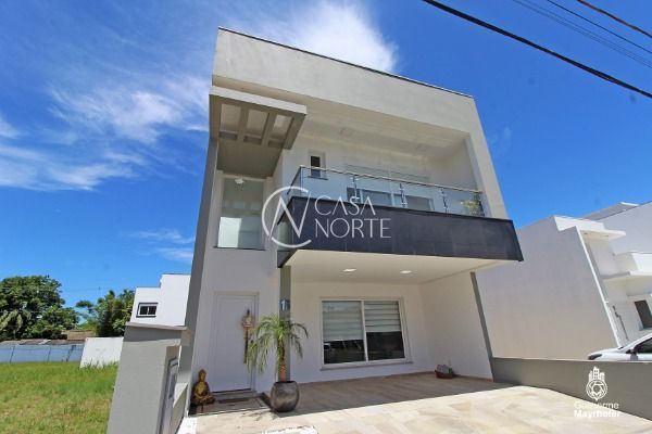 Casa de Condomínio à venda com 3 quartos, 203m², 1 suíte, 2 vagas, Rua Jorge Babot Miranda no bairro Aberta dos Morros em Porto Alegre