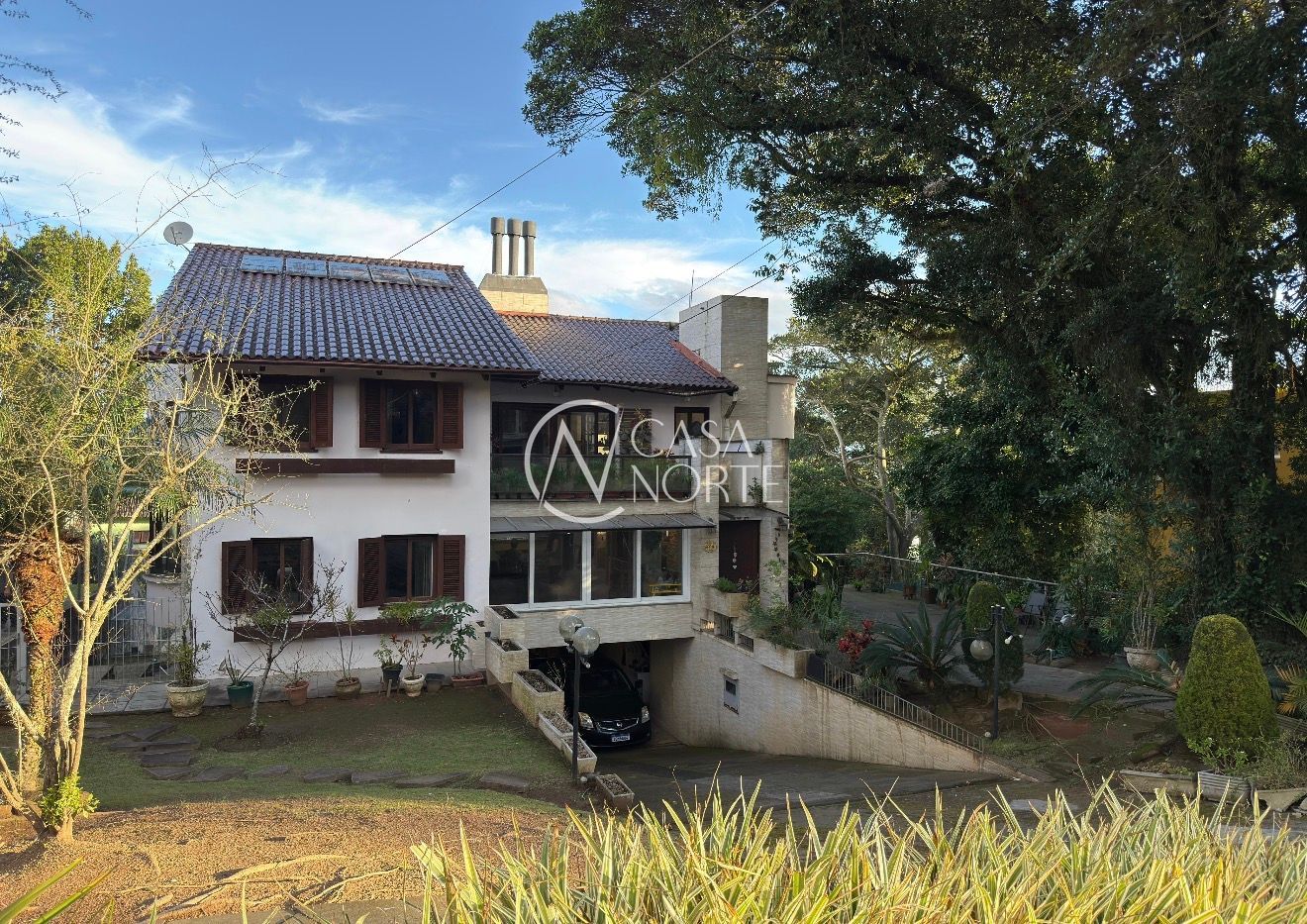 Casa de Condomínio à venda com 6 quartos, 800m², 4 suítes, 6 vagas, Avenida Firmino Octávio Bimbi no bairro Cavalhada em Porto Alegre