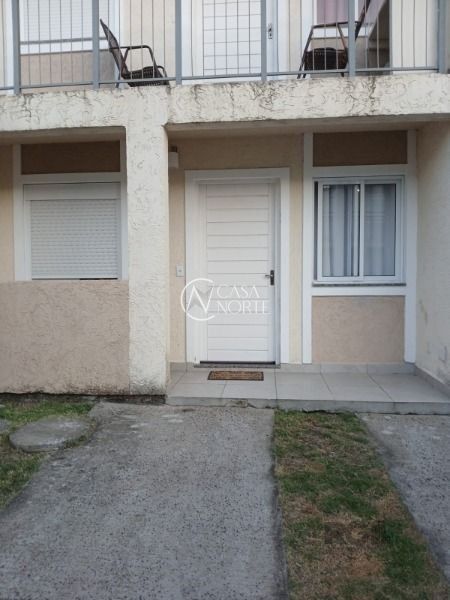 Casa à venda com 2 quartos, 36m², 1 vaga, Rua Nair Garcia Martins no bairro Restinga em Porto Alegre