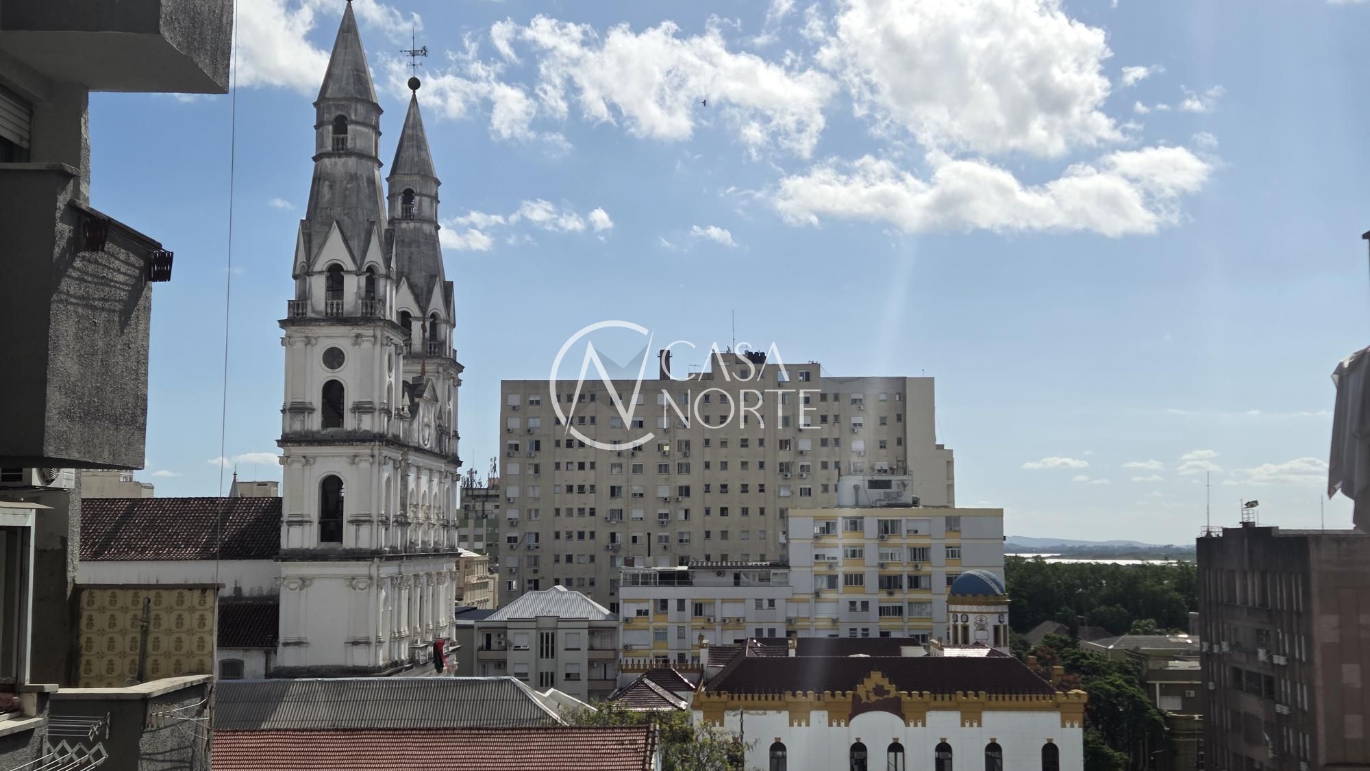 Apartamento à venda com 2 quartos, 87m², Rua dos Andradas no bairro Centro Histórico em Porto Alegre