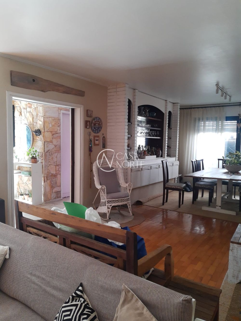 Casa à venda com 4 quartos, 320m², 1 suíte, 3 vagas, Rua Cariri no bairro Vila Assunção em Porto Alegre