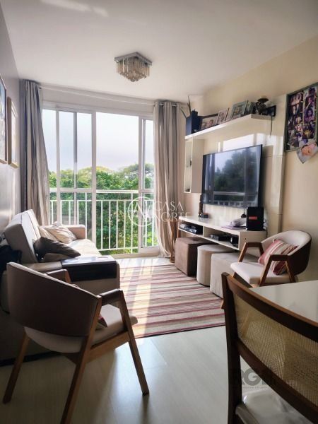 Apartamento à venda com 2 quartos, 57m², 1 suíte, 1 vaga, Rua Walton Pontes Carpes no bairro Vila Nova em Porto Alegre