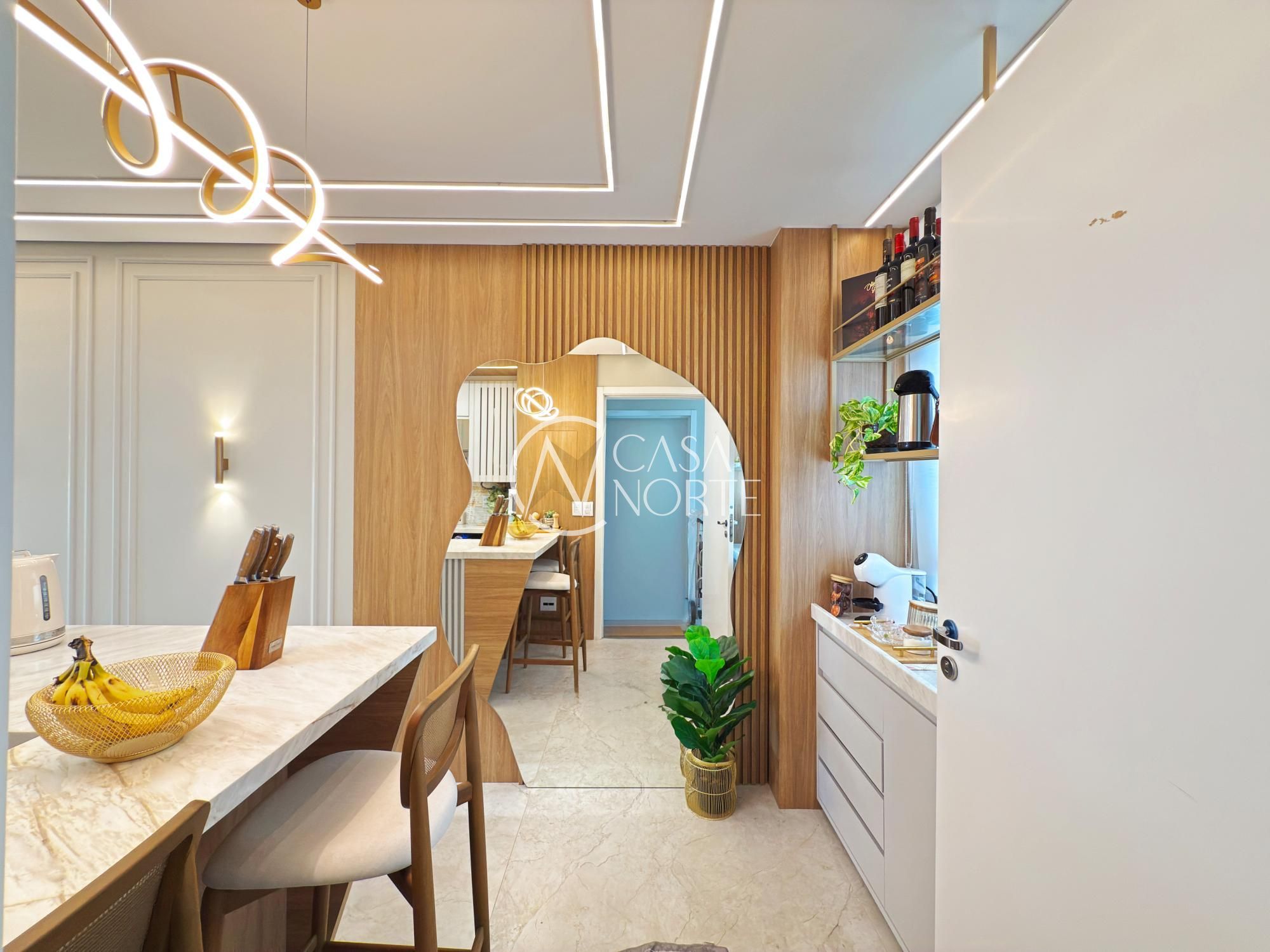 Apartamento à venda com 2 quartos, 67m², 1 suíte, 1 vaga, Rua Jaguari no bairro Cristal em Porto Alegre