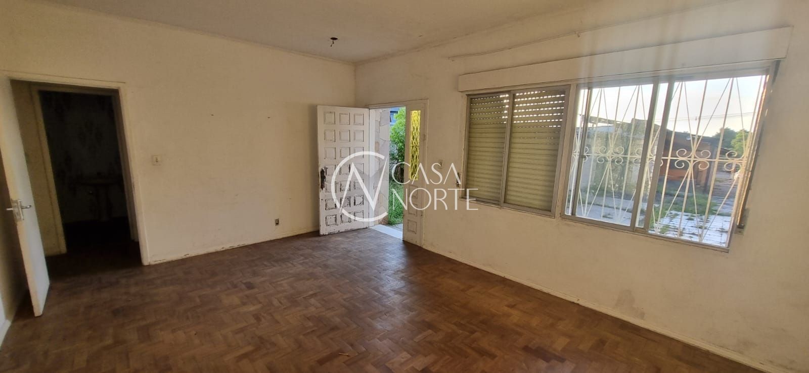 Terreno à venda  com 1m², Avenida Professor Oscar Pereira no bairro Glória em Porto Alegre