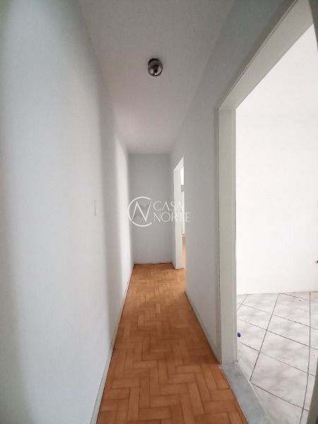 Apartamento à venda com 2 quartos, 76m², Avenida Bento Gonçalves no bairro Partenon em Porto Alegre