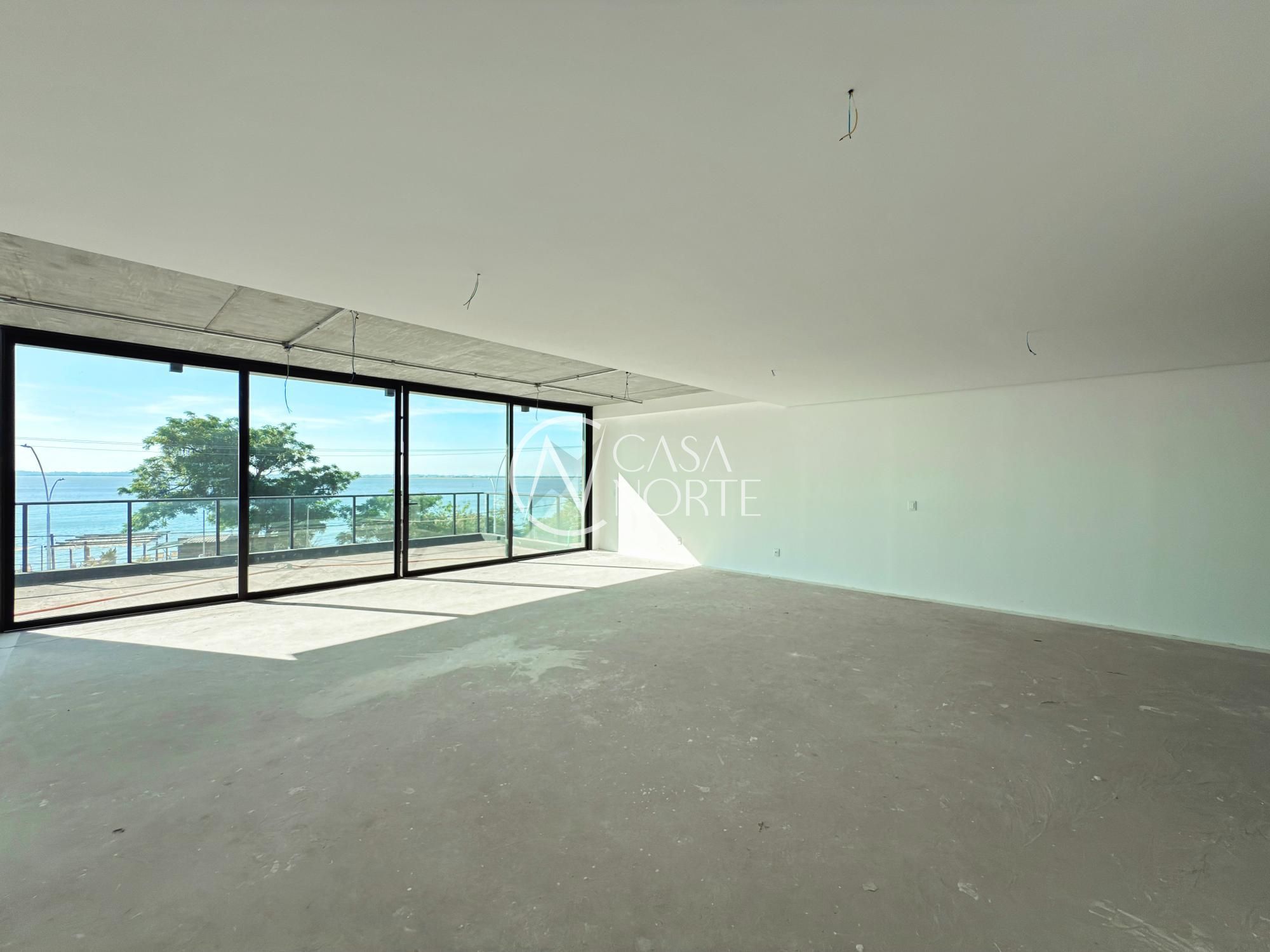 Apartamento à venda com 3 quartos, 230m², 3 suítes, 4 vagas, Avenida Padre Cacique no bairro Praia de Belas em Porto Alegre