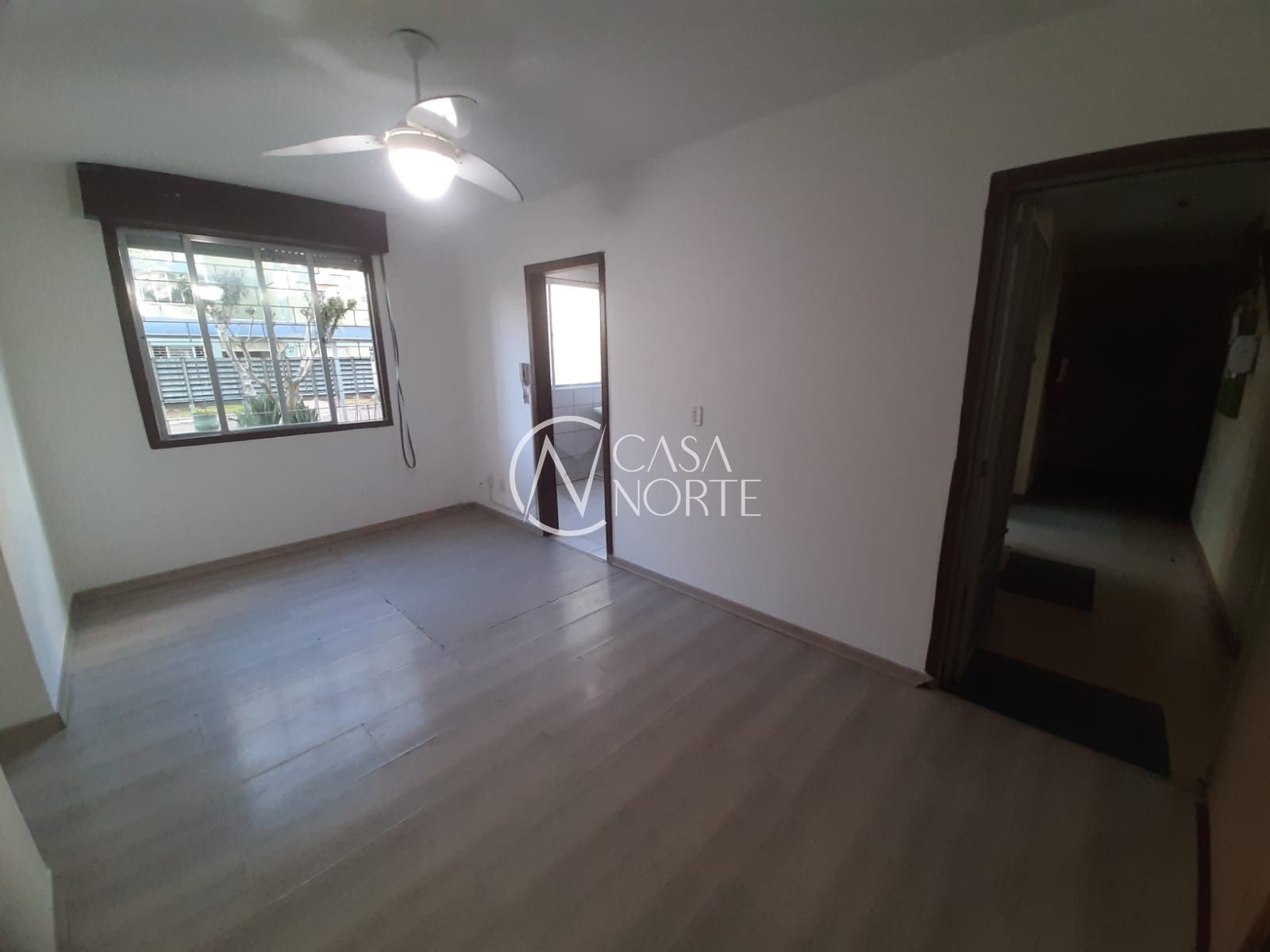 Apartamento à venda com 3 quartos, 64m², Rua João Mora no bairro Camaquã em Porto Alegre