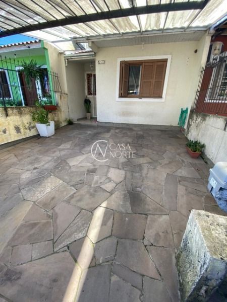 Casa à venda com 2 quartos, 68m², 1 suíte, 1 vaga, Rua Francisca Prezzi Bolognesi no bairro Hípica em Porto Alegre