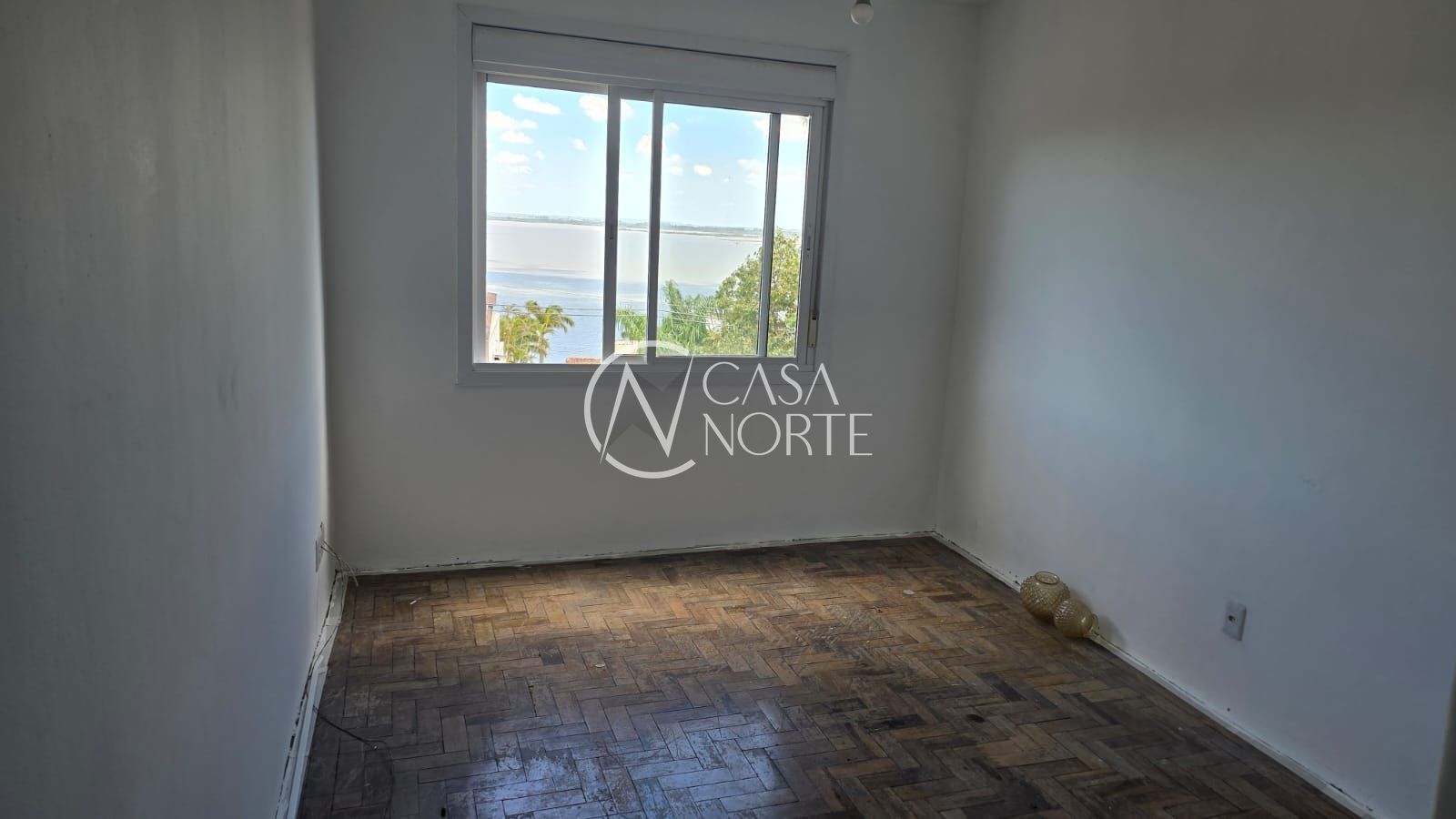 Apartamento à venda com 3 quartos, 63m², Avenida Jacuí no bairro Cristal em Porto Alegre