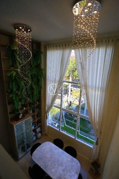 Casa à venda com 3 quartos, 140m², 2 suítes, 2 vagas, Rua Guatambu no bairro Hípica em Porto Alegre