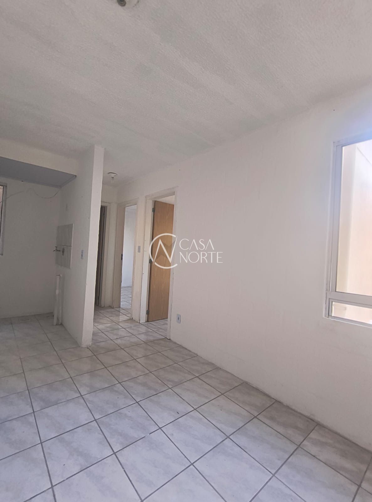 Apartamento à venda com 2 quartos, 39m², 1 vaga, Avenida João Antônio Silveira no bairro Lomba do Pinheiro em Porto Alegre