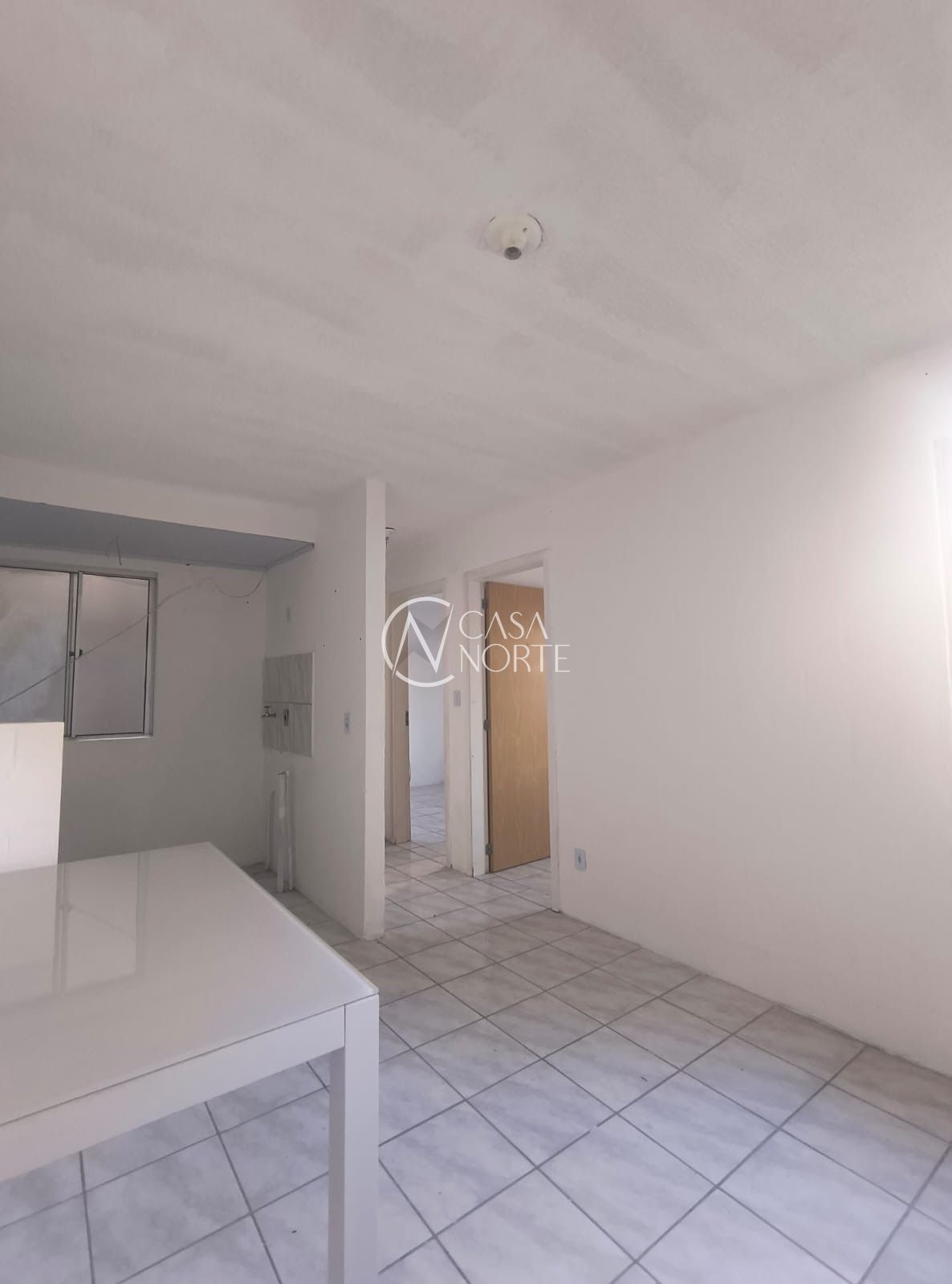 Apartamento à venda com 2 quartos, 39m², 1 vaga, Avenida João Antônio Silveira no bairro Lomba do Pinheiro em Porto Alegre