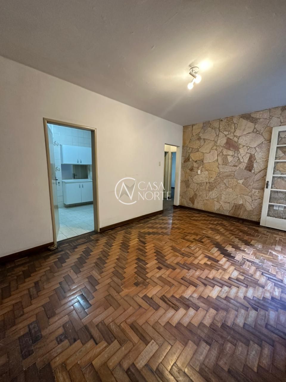 Apartamento Garden à venda com 2 quartos, 74m², Rua Ramiro Barcelos no bairro Bom Fim em Porto Alegre