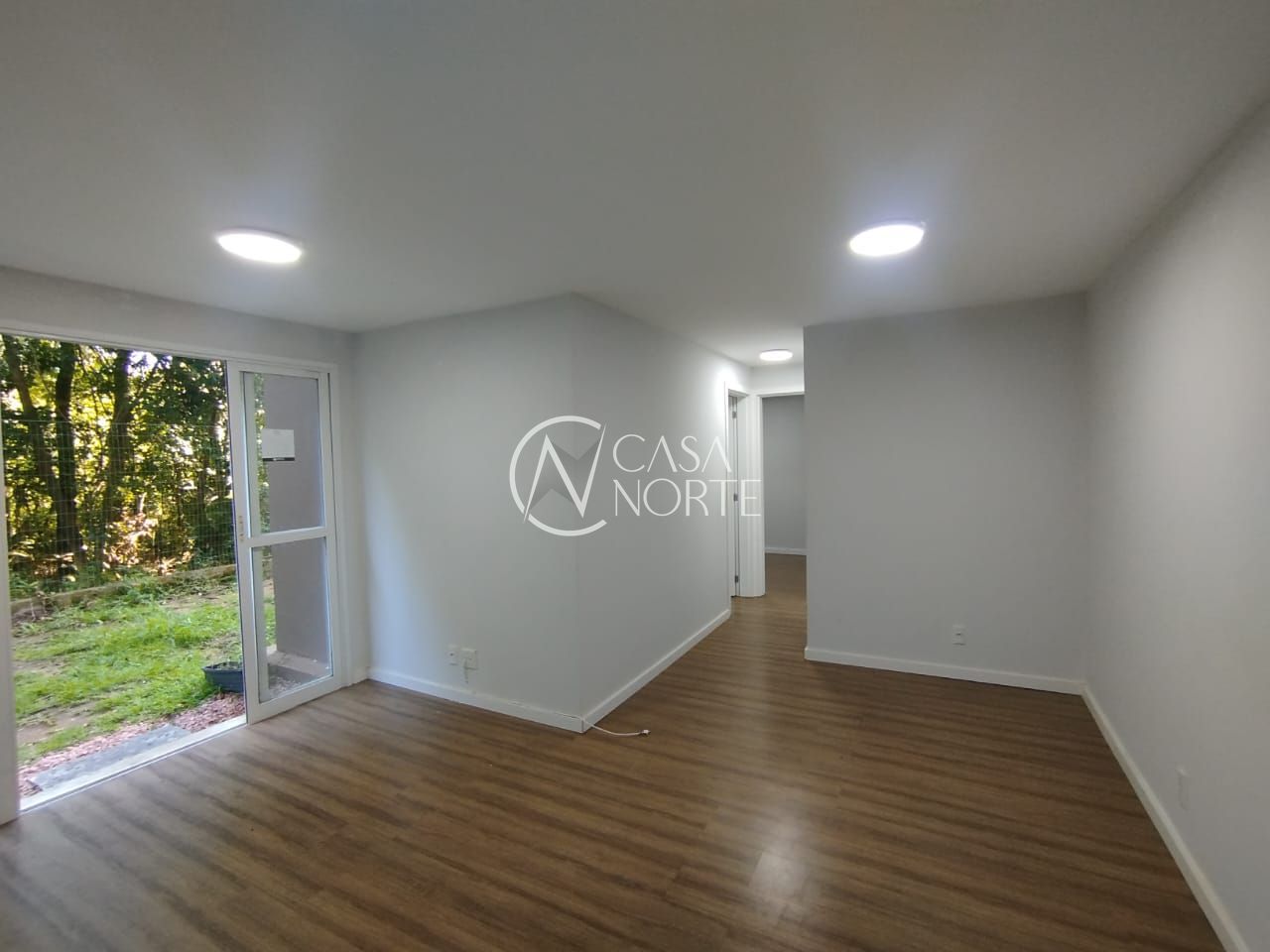 Apartamento Garden à venda com 2 quartos, 106m², 1 vaga, Avenida Rodrigues da Fonseca no bairro Vila Nova em Porto Alegre