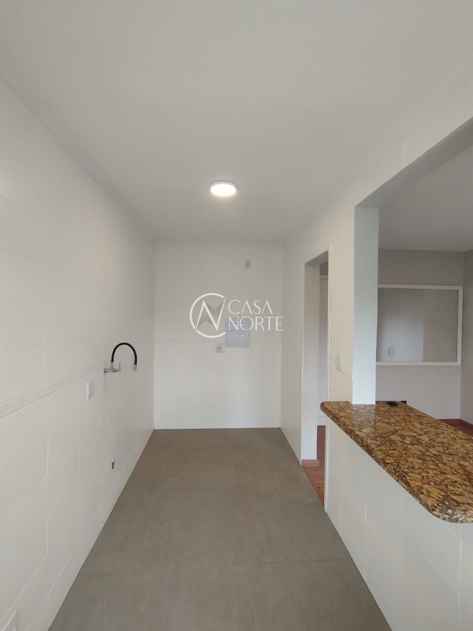 Apartamento à venda com 3 quartos, 63m², 1 vaga, Rua Carlos Pessoa de Brum no bairro Santo Antônio em Porto Alegre