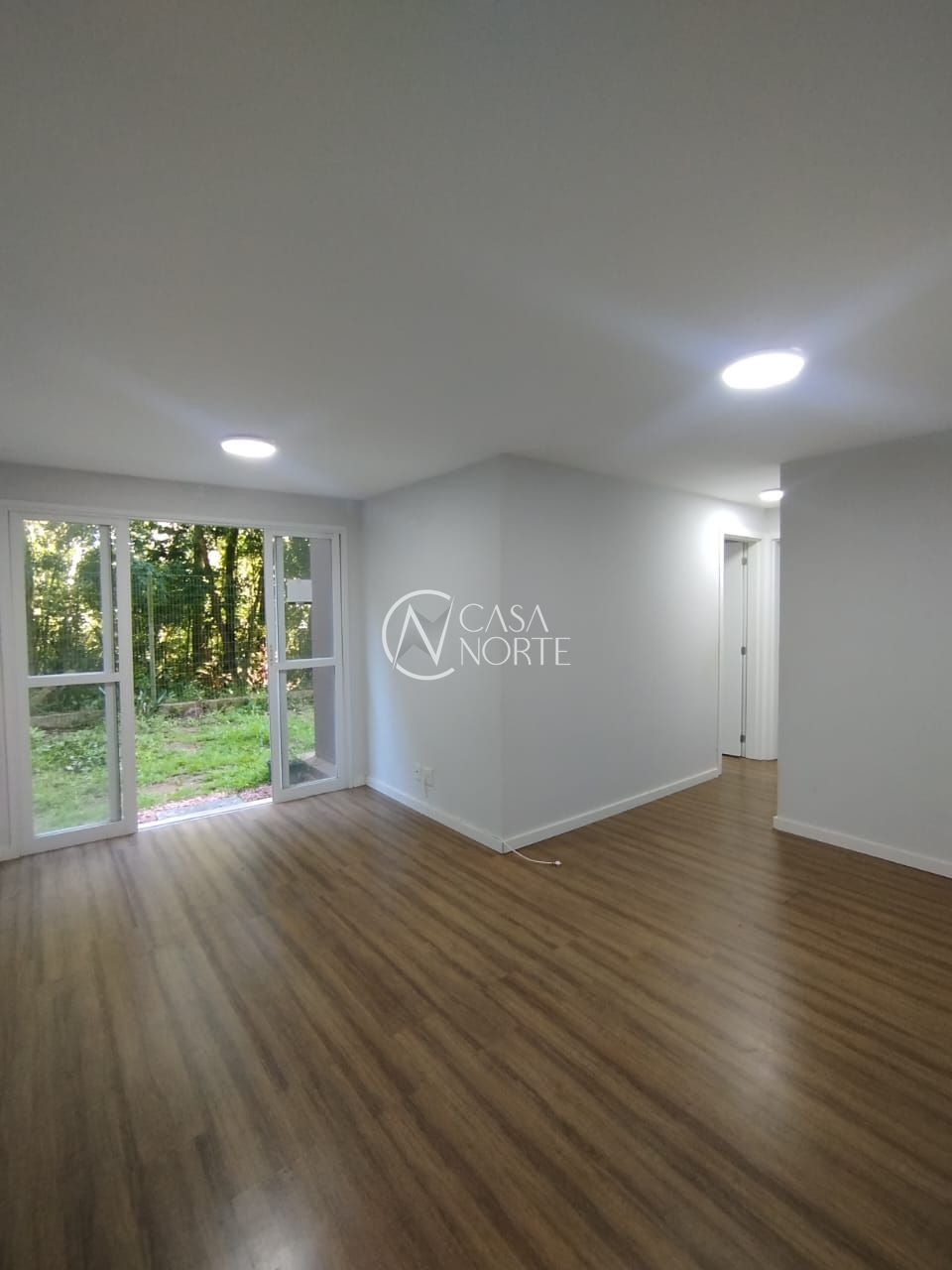 Apartamento Garden à venda com 2 quartos, 106m², 1 vaga, Avenida Rodrigues da Fonseca no bairro Vila Nova em Porto Alegre