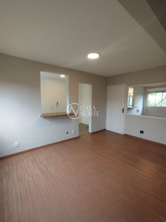 Apartamento à venda com 3 quartos, 63m², 1 vaga, Rua Carlos Pessoa de Brum no bairro Santo Antônio em Porto Alegre