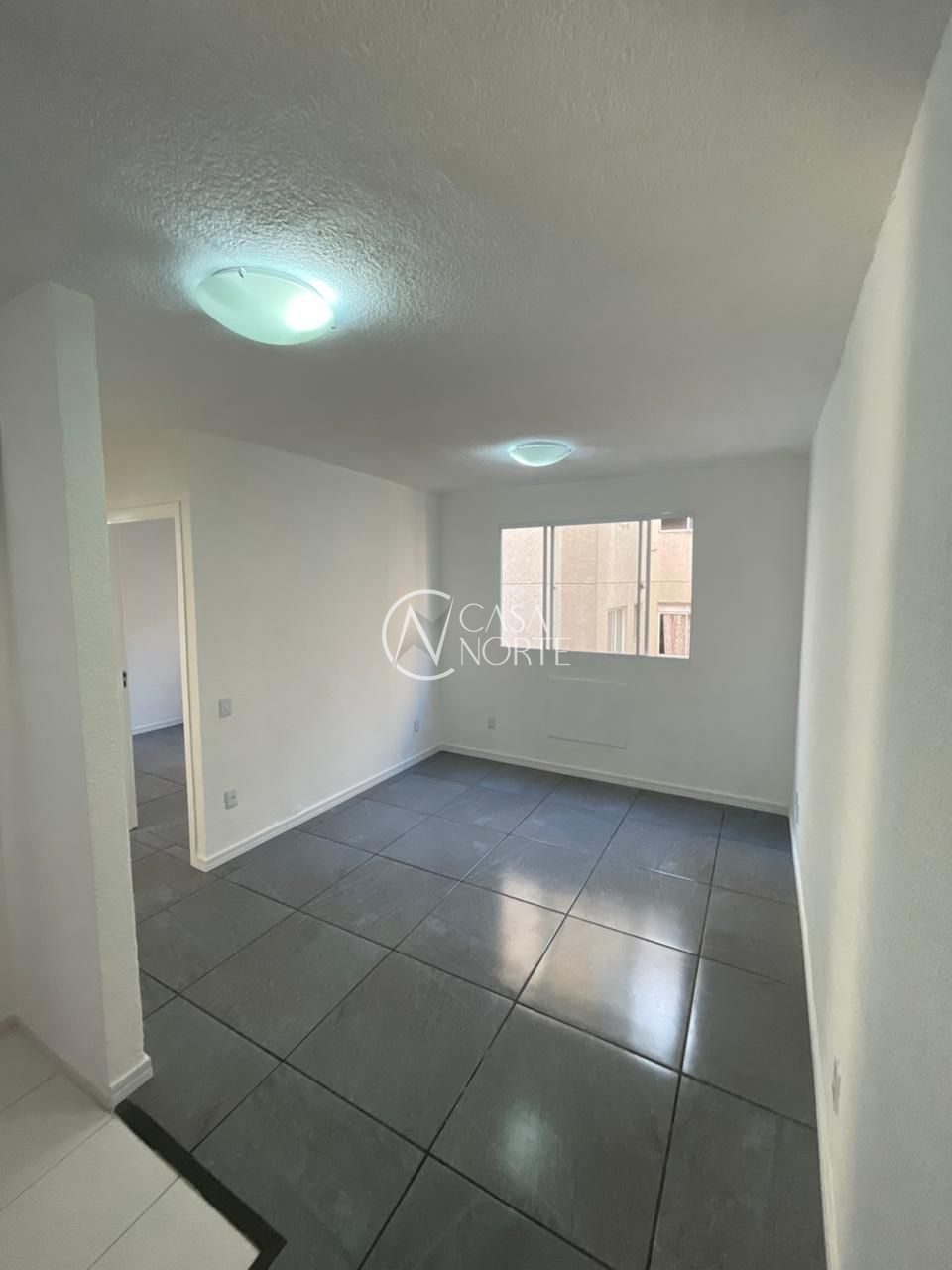 Apartamento à venda com 2 quartos, 40m², 1 vaga, Rua Irmã Teresilda Steffen no bairro Mário Quintana em Porto Alegre