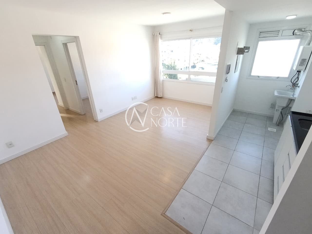 Apartamento à venda com 2 quartos, 57m², 1 suíte, 1 vaga, Rua Capitão Pedro Werlang no bairro Partenon em Porto Alegre