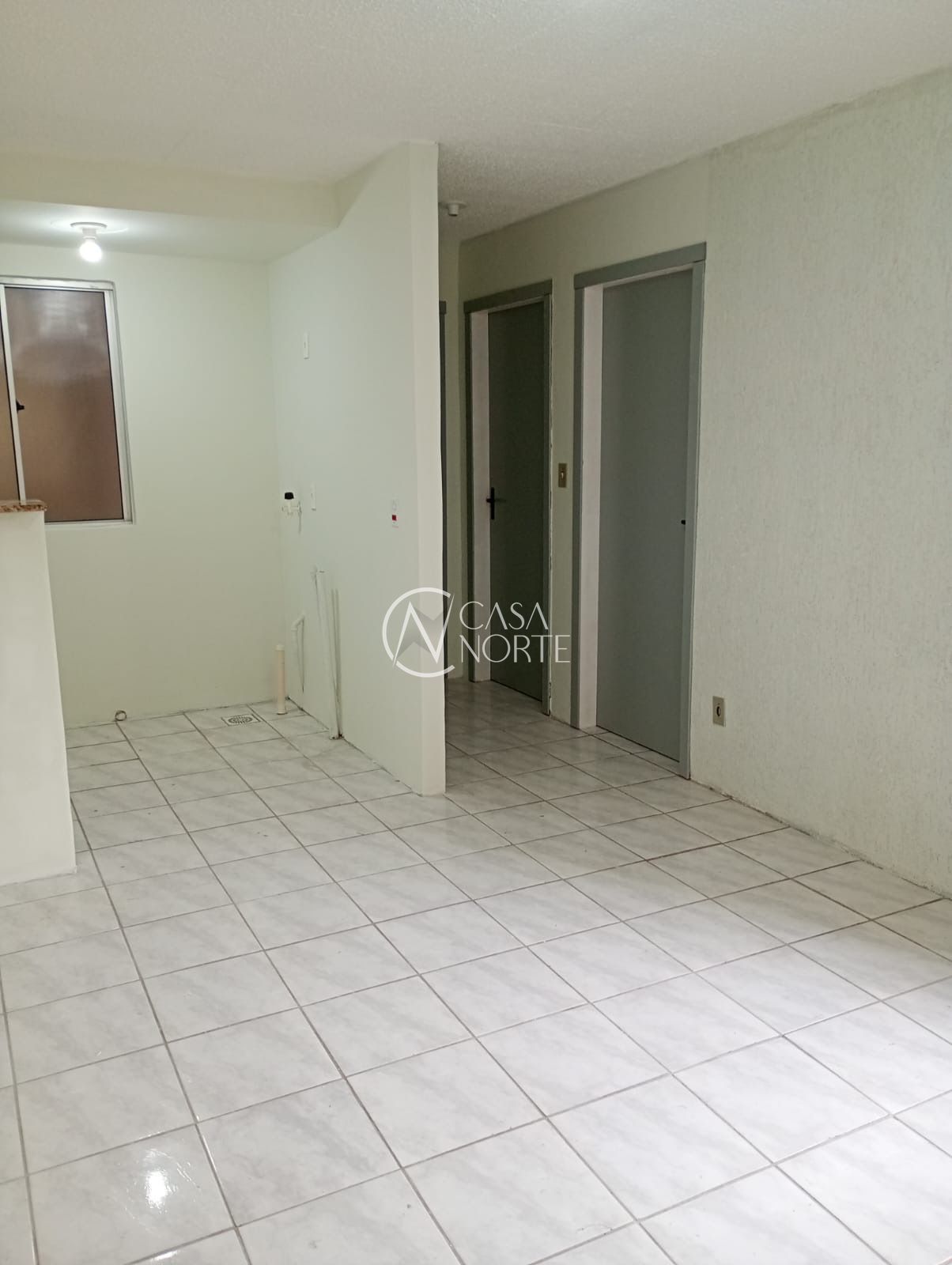 Apartamento à venda com 2 quartos, 38m², 1 vaga, Avenida João Antônio Silveira no bairro Lomba do Pinheiro em Porto Alegre