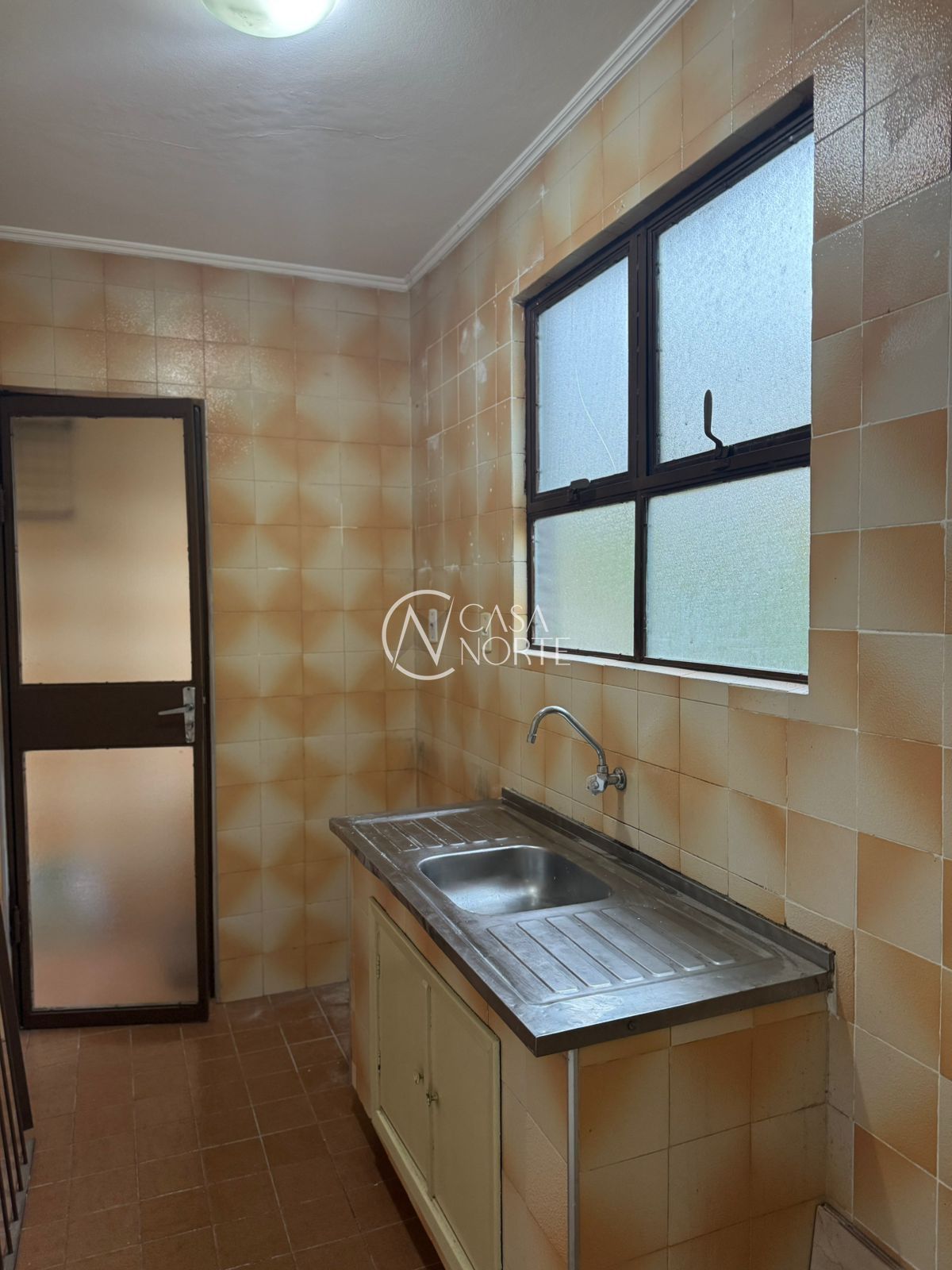Apartamento à venda com 1 quarto, 39m², Rua Fagundes Varela no bairro Santo Antônio em Porto Alegre