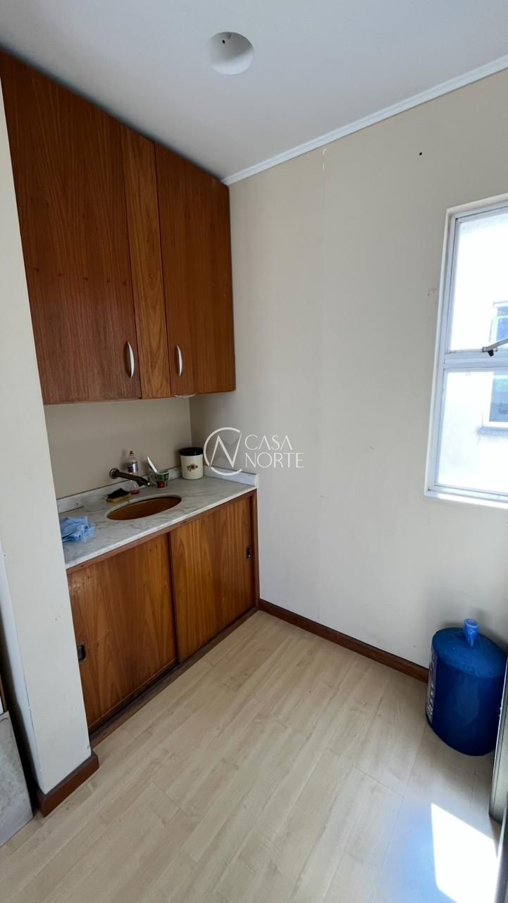 Sala Comercial à venda com 2 quartos, 33m², 1 vaga, Rua Joaquim Nabuco no bairro Cidade Baixa em Porto Alegre