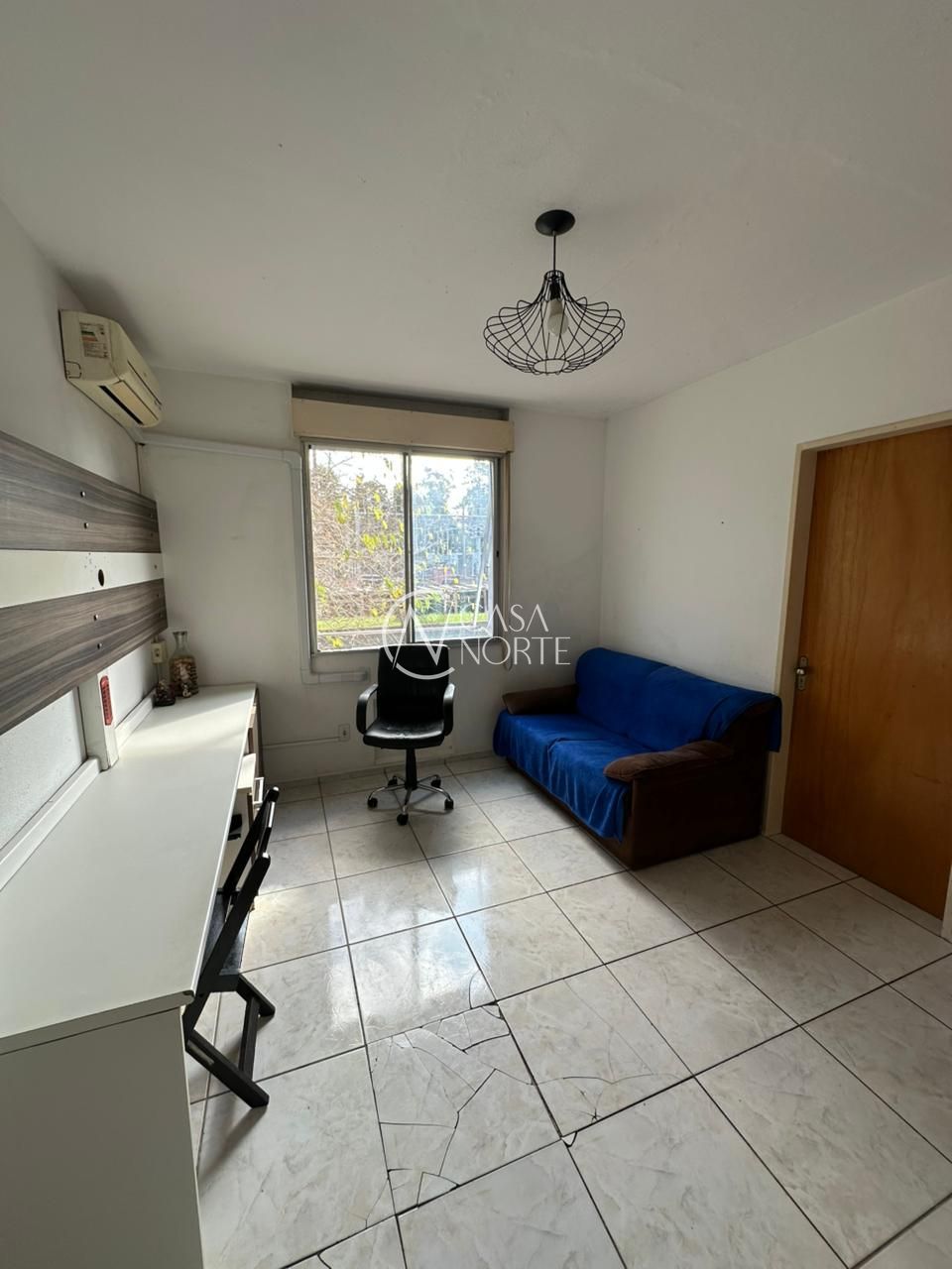 Apartamento à venda com 1 quarto, 38m², Avenida Professor Oscar Pereira no bairro Azenha em Porto Alegre