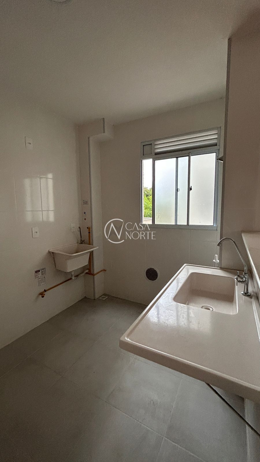 Apartamento à venda com 2 quartos, 48m², 1 vaga, Avenida Protásio Alves no bairro Morro Santana em Porto Alegre
