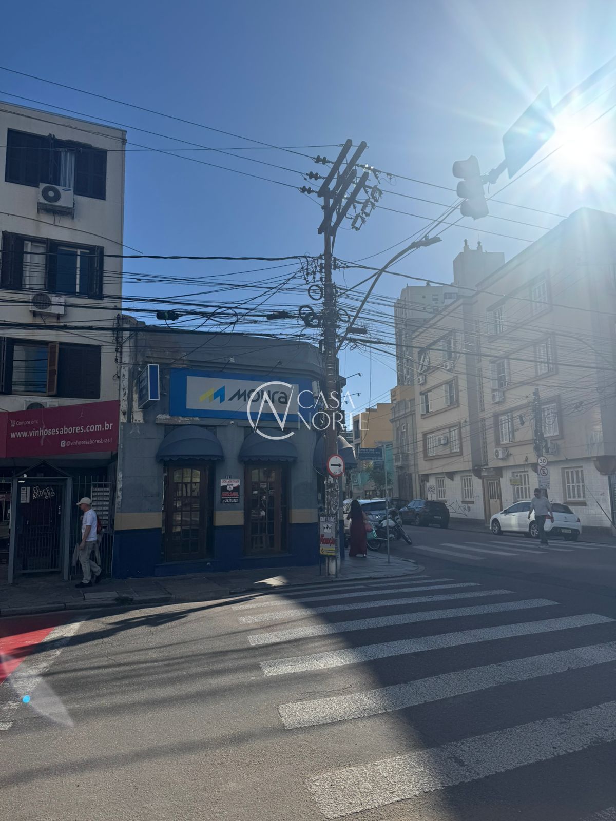 Casa Comercial à venda com 3 quartos, 260m², 3 vagas, Rua General Lima e Silva no bairro Cidade Baixa em Porto Alegre