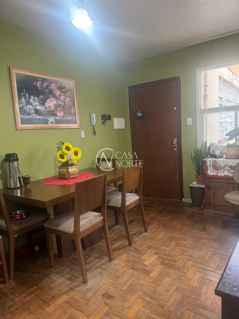 Apartamento à venda com 2 quartos, 75m², Rua Doutor Júlio Bocaccio no bairro Santo Antônio em Porto Alegre