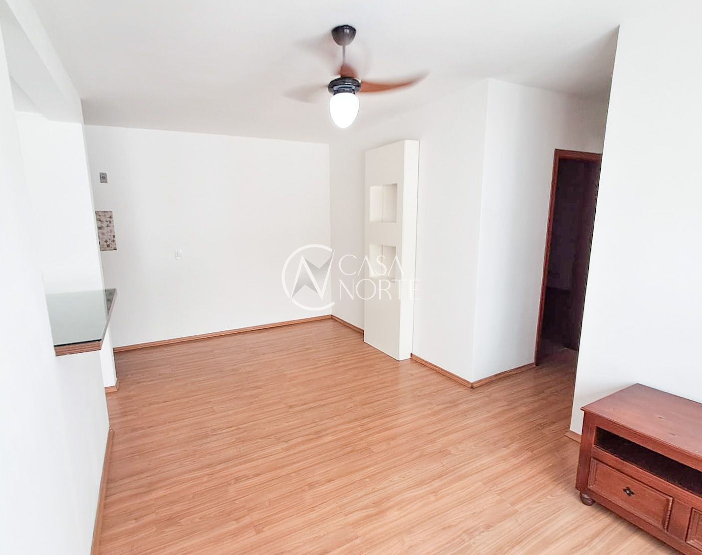 Apartamento à venda com 2 quartos, 58m², 1 vaga, Rua Taveira Júnior no bairro Nonoai em Porto Alegre