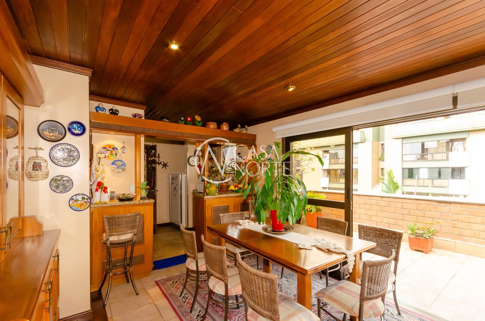 Cobertura à venda com 3 quartos, 199m², 1 suíte, 2 vagas, Avenida Iguassu no bairro Petrópolis em Porto Alegre