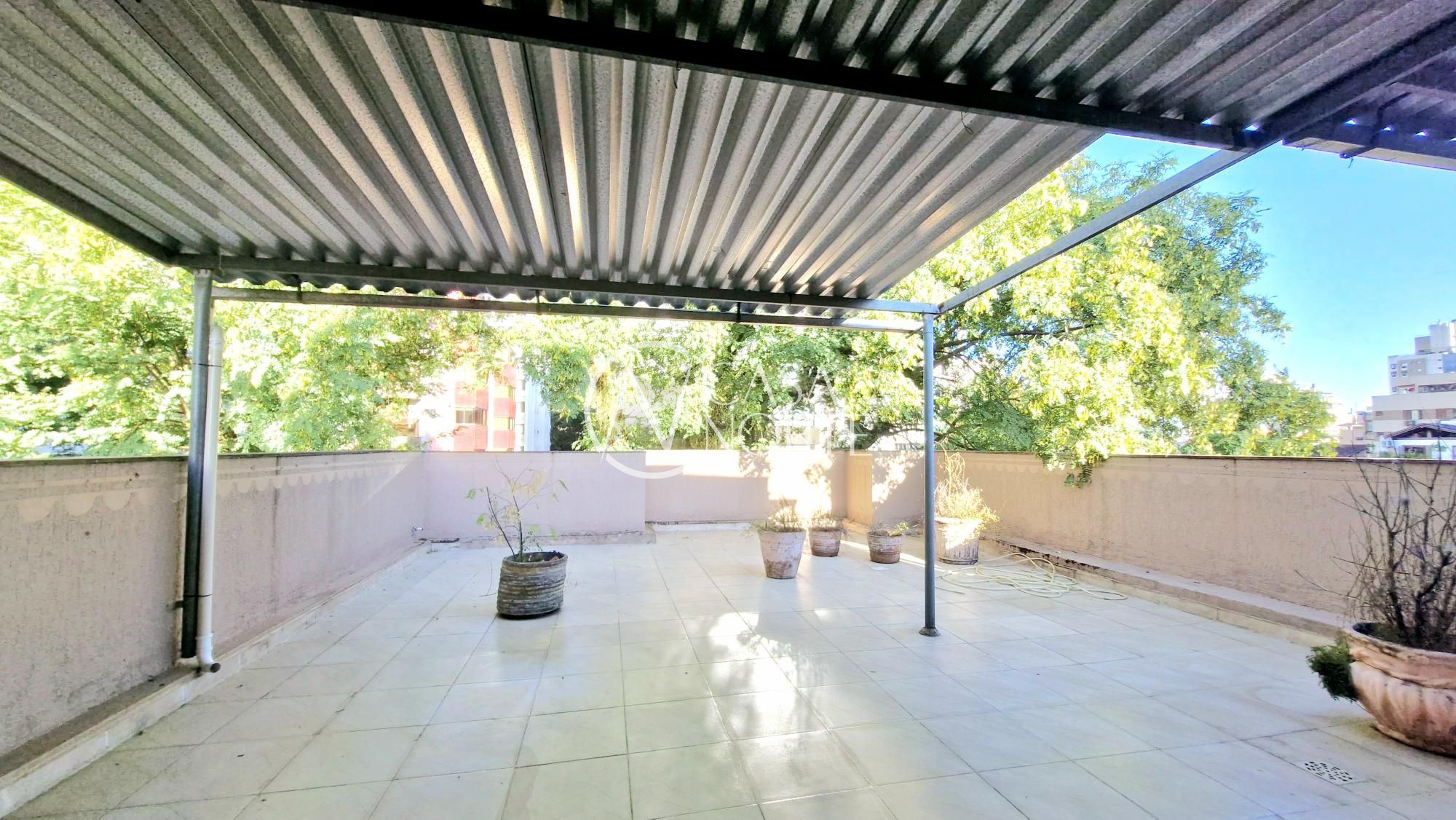 Cobertura à venda com 3 quartos, 225m², 1 suíte, 2 vagas, Avenida Lageado no bairro Petrópolis em Porto Alegre