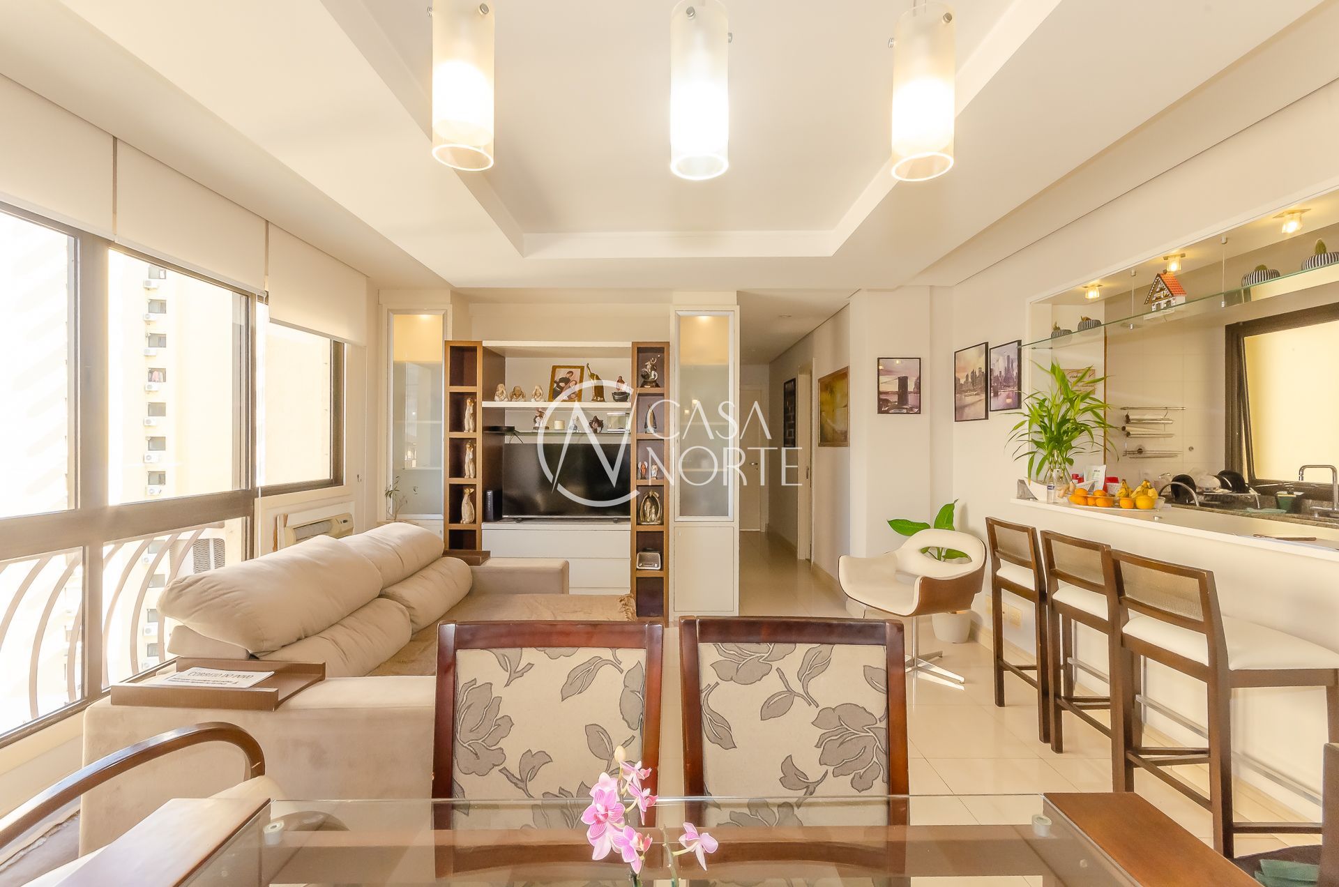 Apartamento à venda com 3 quartos, 82m², 1 suíte, 1 vaga, Avenida Grécia no bairro Passo da Areia em Porto Alegre