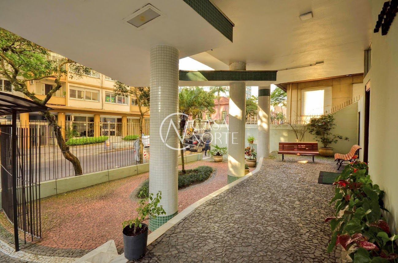 Apartamento à venda com 3 quartos, 140m², 1 vaga, Rua Duque de Caxias no bairro Centro Histórico em Porto Alegre