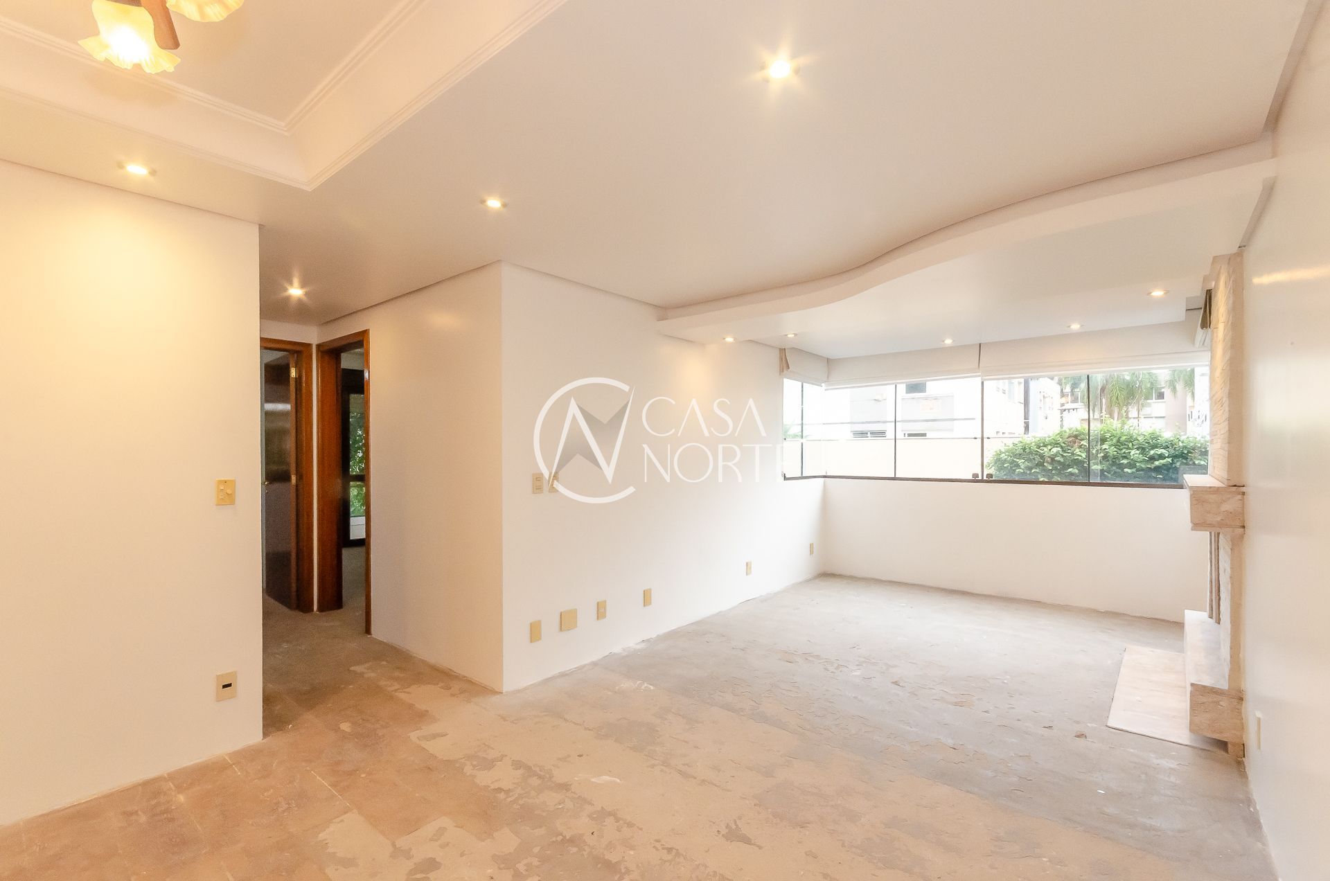 Apartamento à venda com 2 quartos, 74m², 1 suíte, 1 vaga, Avenida Itaqui no bairro Petrópolis em Porto Alegre