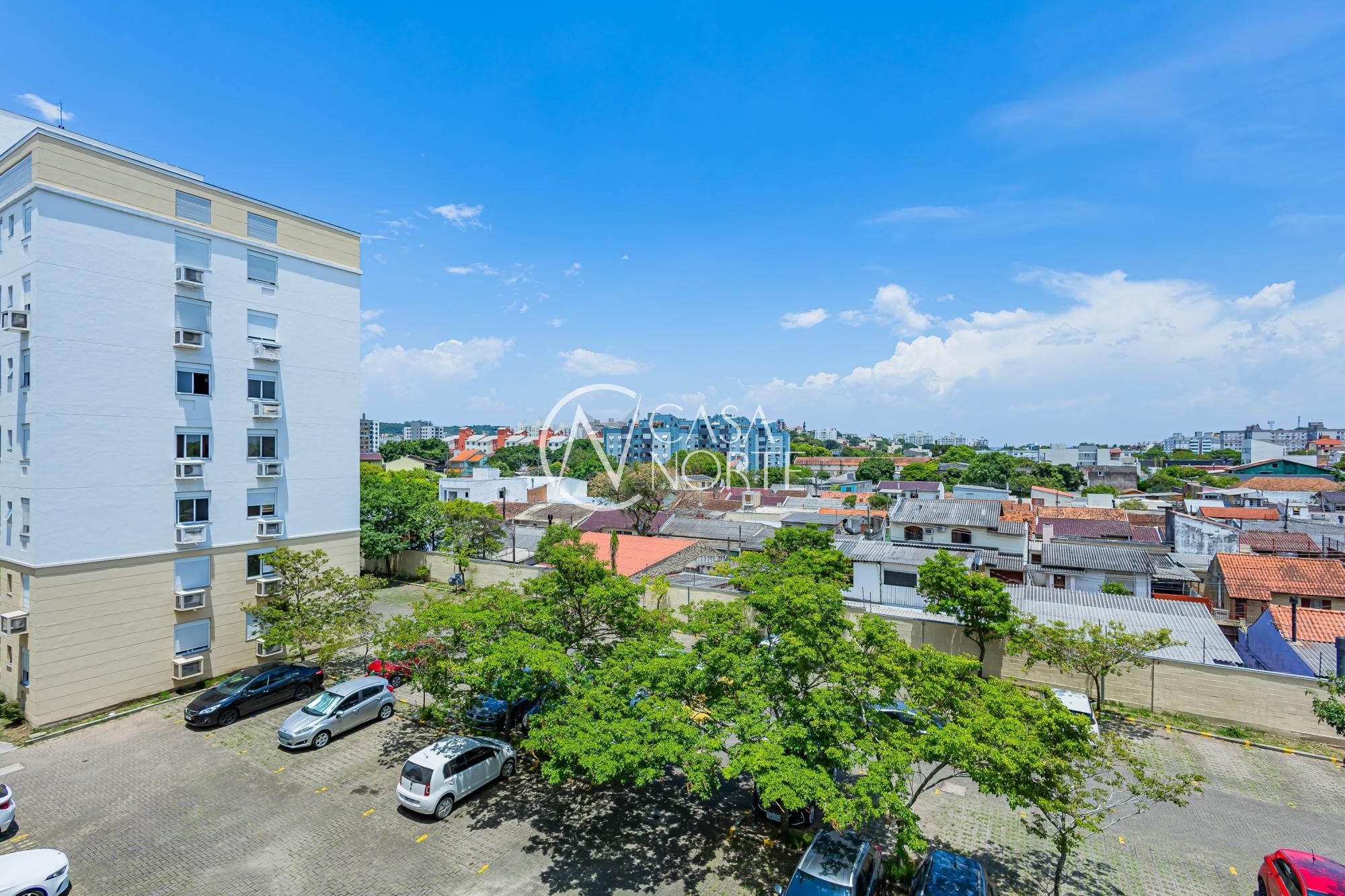 Apartamento à venda com 2 quartos, 45m², 1 vaga, Rua Coronel Massot no bairro Cristal em Porto Alegre