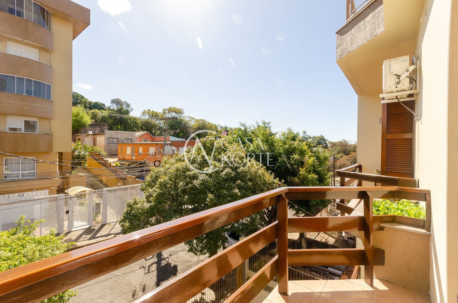 Cobertura à venda com 3 quartos, 225m², 1 suíte, 2 vagas, Rua Joaquim Cruz no bairro Santo Antônio em Porto Alegre