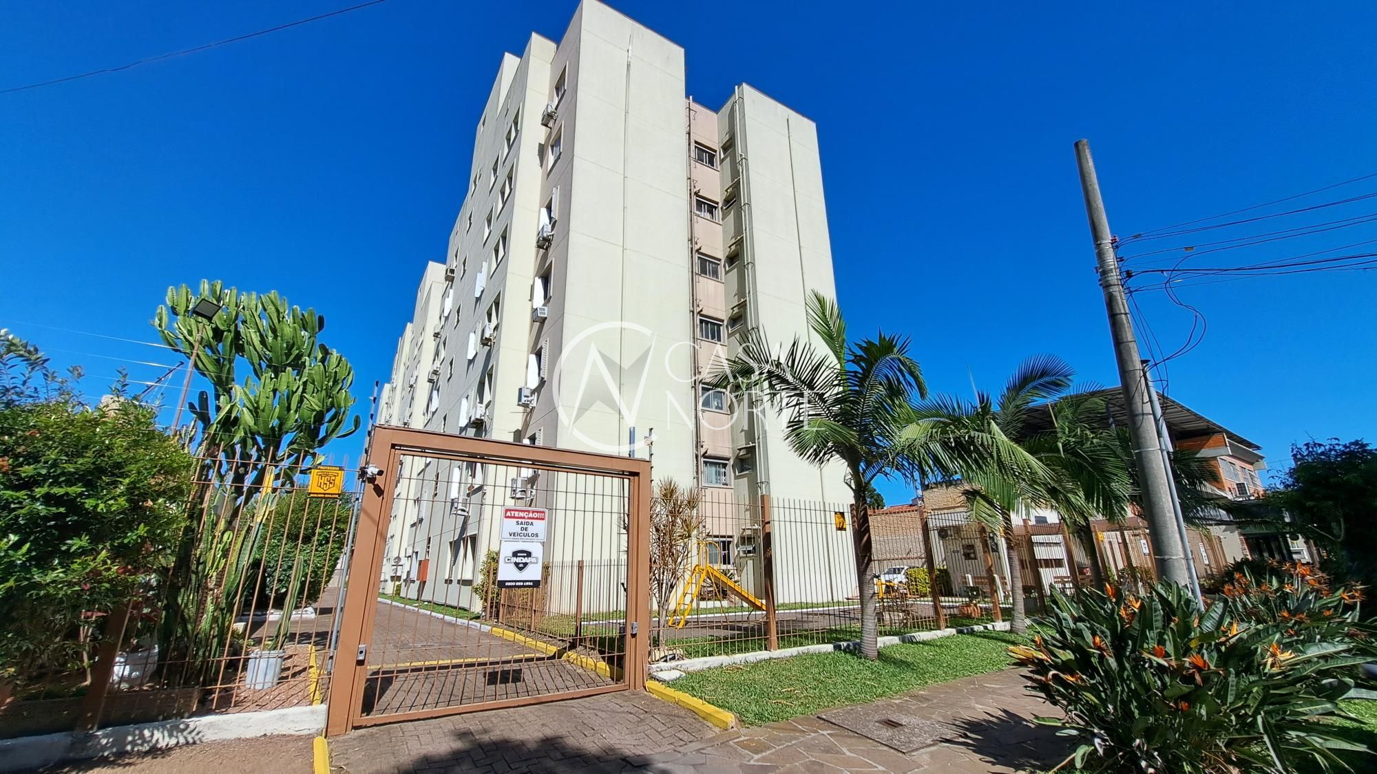 Apartamento à venda com 2 quartos, 44m², 1 vaga, Avenida Engenheiro Francisco Rodolfo Simch no bairro Sarandi em Porto Alegre