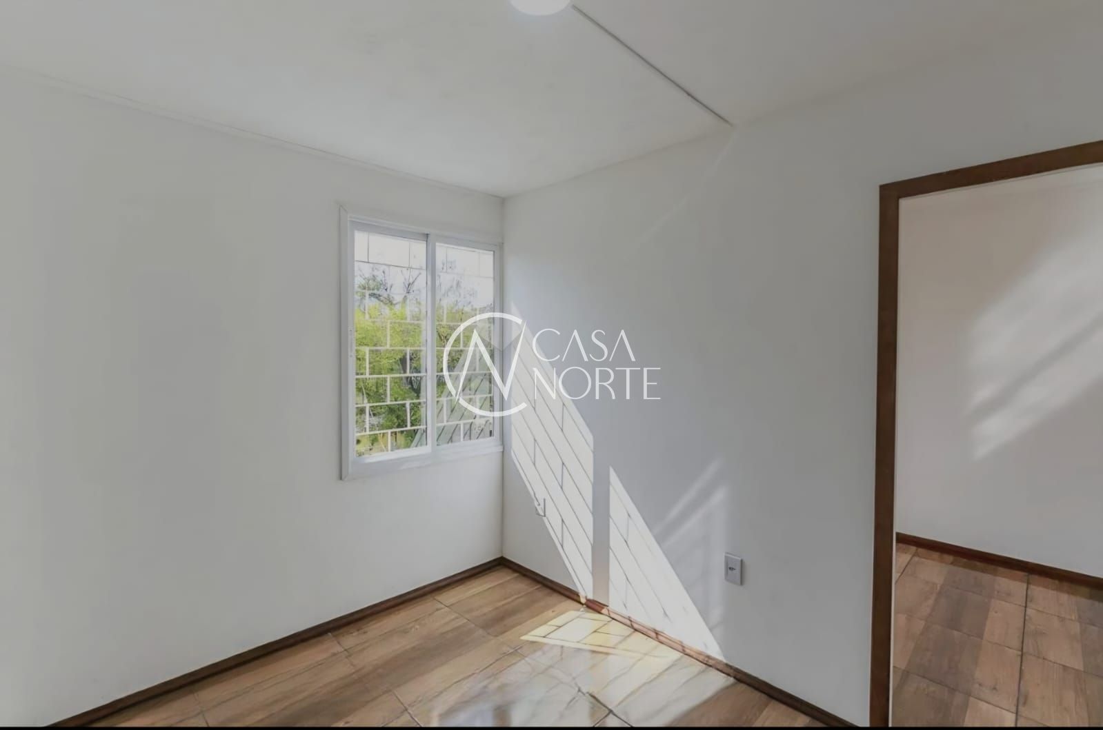 Apartamento à venda com 1 quarto, 24m², Rua Outeiro no bairro Partenon em Porto Alegre