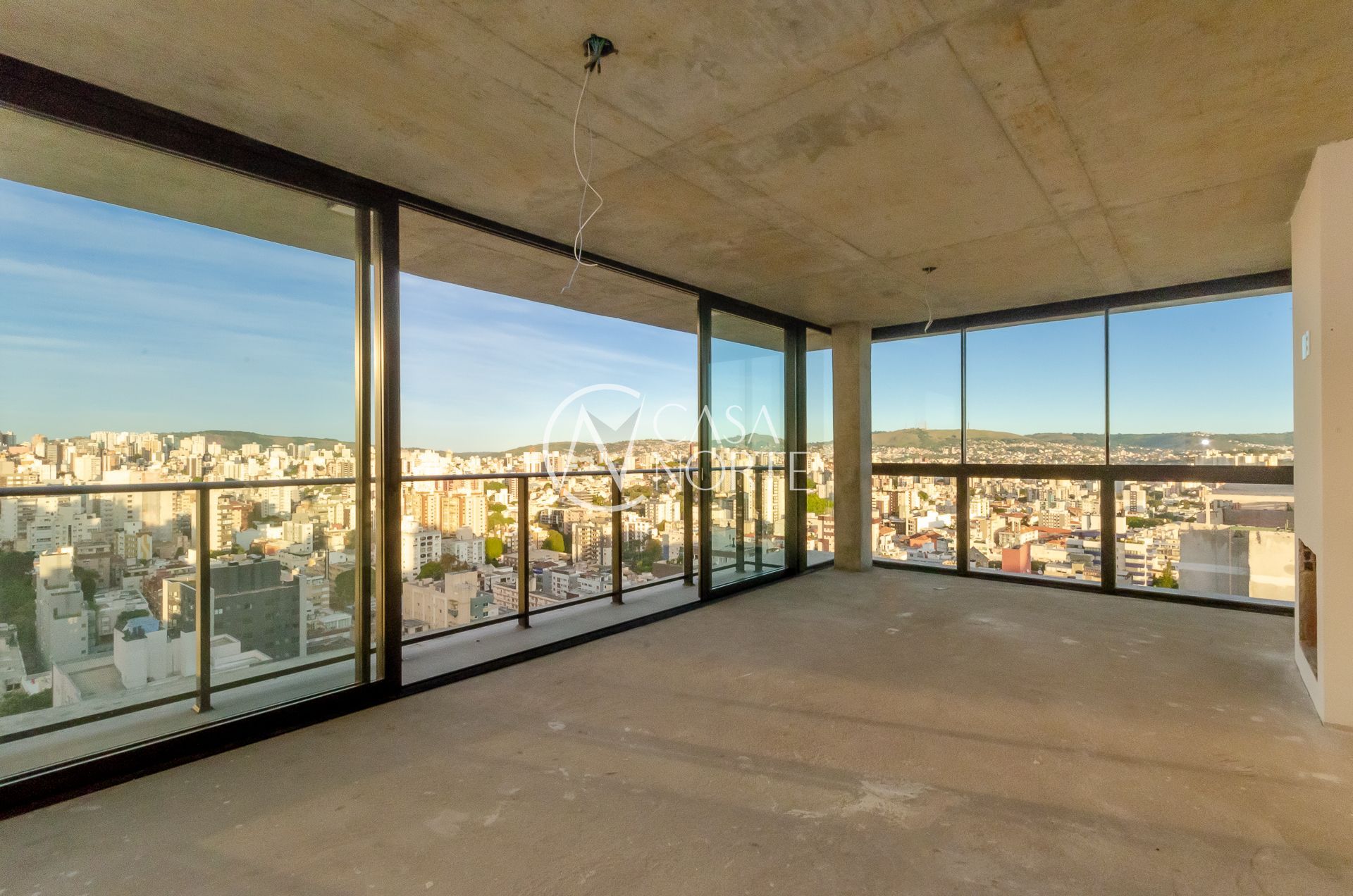 Apartamento à venda com 3 quartos, 121m², 3 suítes, 2 vagas, Santa Cecília no bairro Rio Branco em Porto Alegre