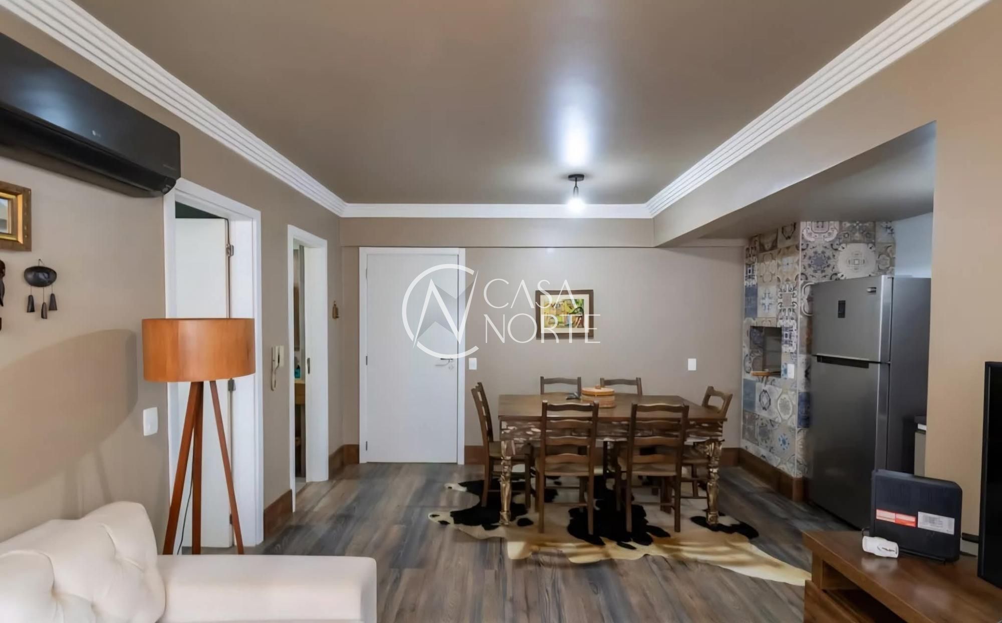 Apartamento à venda com 1 quarto, 49m², 2 vagas, Rua Teixeira de Freitas no bairro Santo Antônio em Porto Alegre