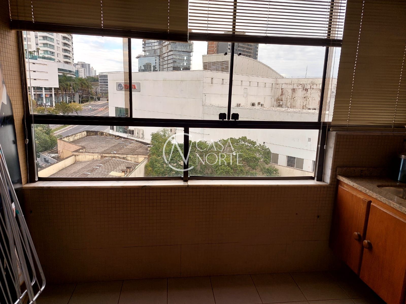 Apartamento à venda com 2 quartos, 67m², 1 suíte, 1 vaga, Avenida Doutor Nilo Peçanha no bairro Três Figueiras em Porto Alegre