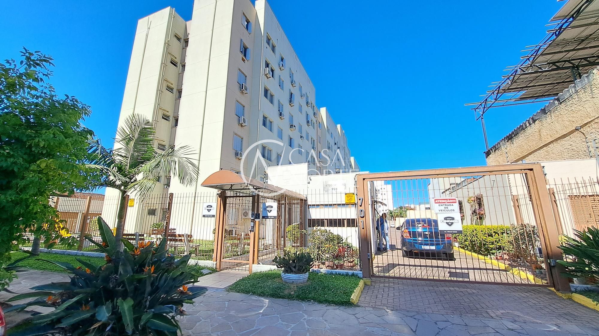 Apartamento à venda com 2 quartos, 44m², 1 vaga, Avenida Engenheiro Francisco Rodolfo Simch no bairro Sarandi em Porto Alegre