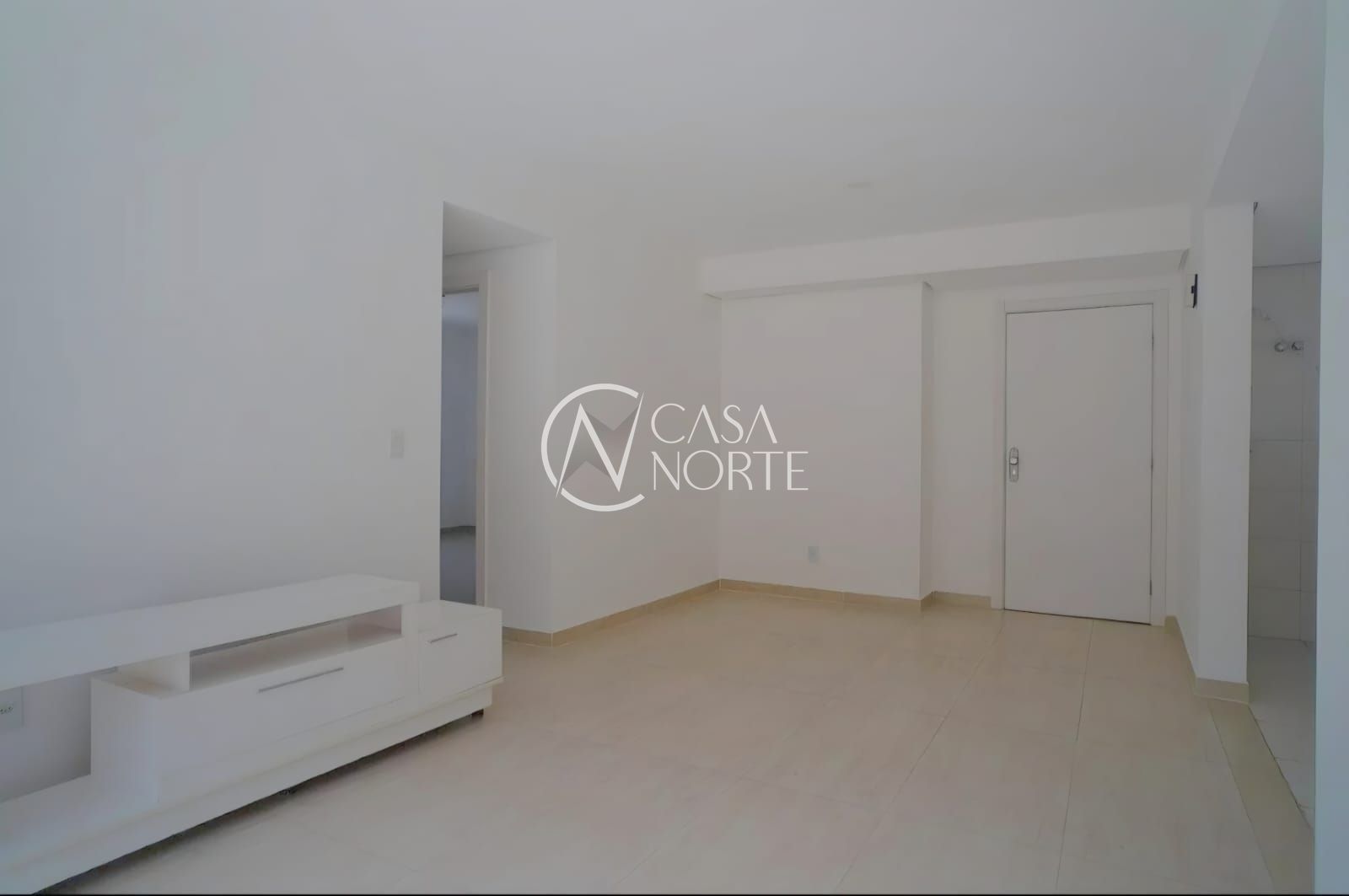 Apartamento Garden à venda com 2 quartos, 101m², 1 suíte, 2 vagas, Rua Camerino no bairro Petrópolis em Porto Alegre