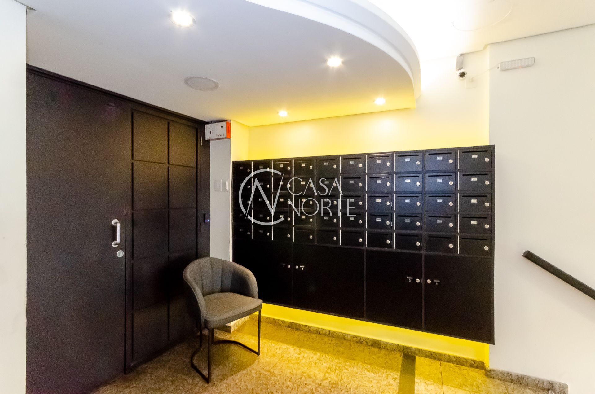 Apartamento à venda com 3 quartos, 108m², 1 suíte, Rua Giordano Bruno no bairro Rio Branco em Porto Alegre