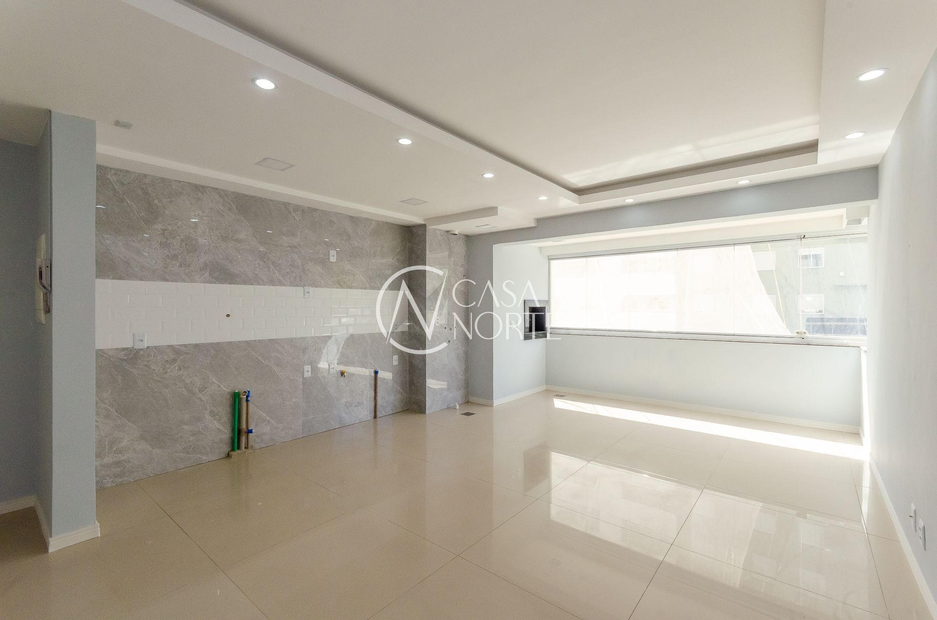 Apartamento à venda com 3 quartos, 80m², 1 suíte, 1 vaga, Rua Irmão Norberto Francisco Rauch no bairro Jardim Carvalho em Porto Alegre