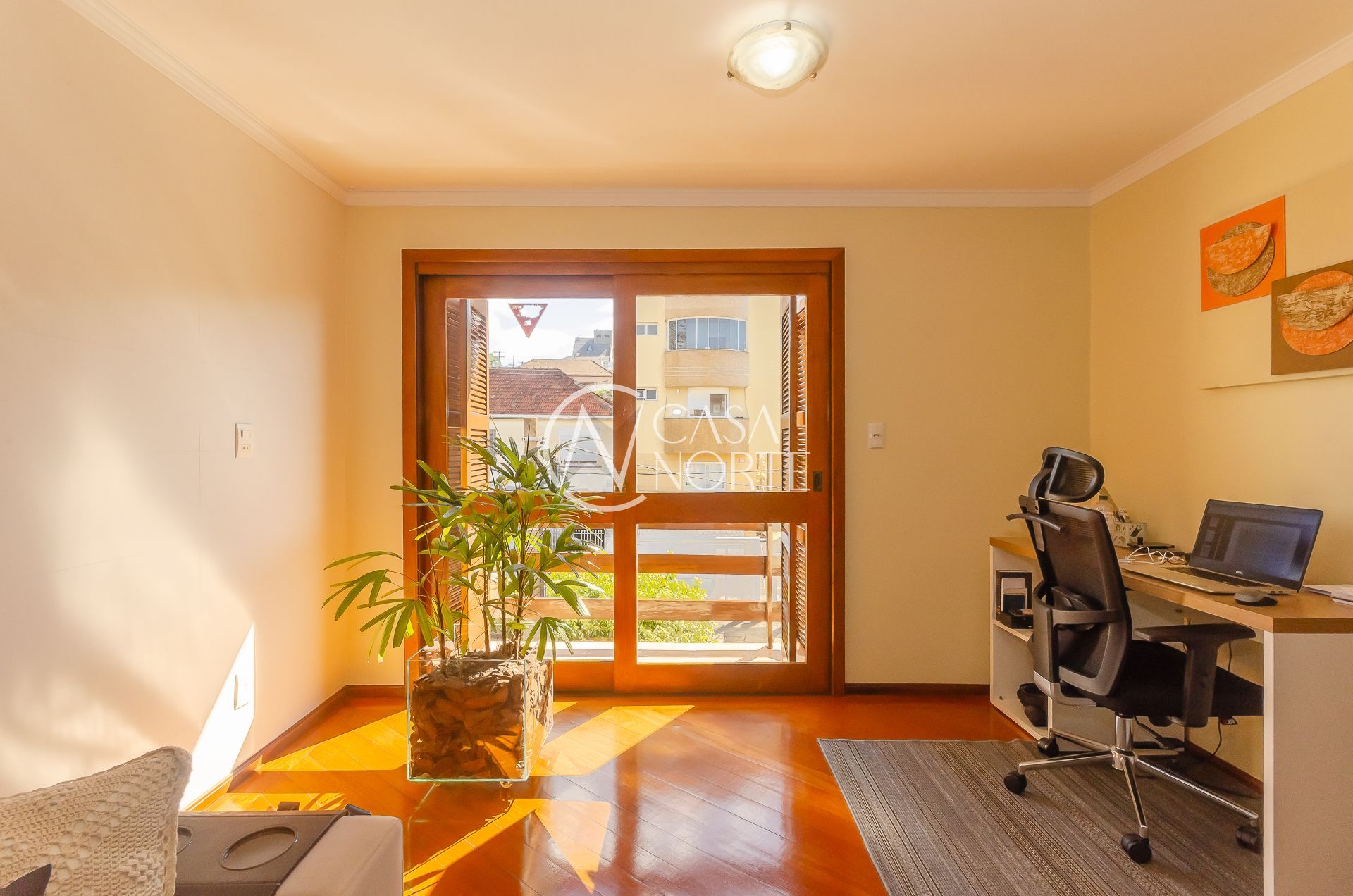 Cobertura à venda com 3 quartos, 225m², 1 suíte, 2 vagas, Rua Joaquim Cruz no bairro Santo Antônio em Porto Alegre