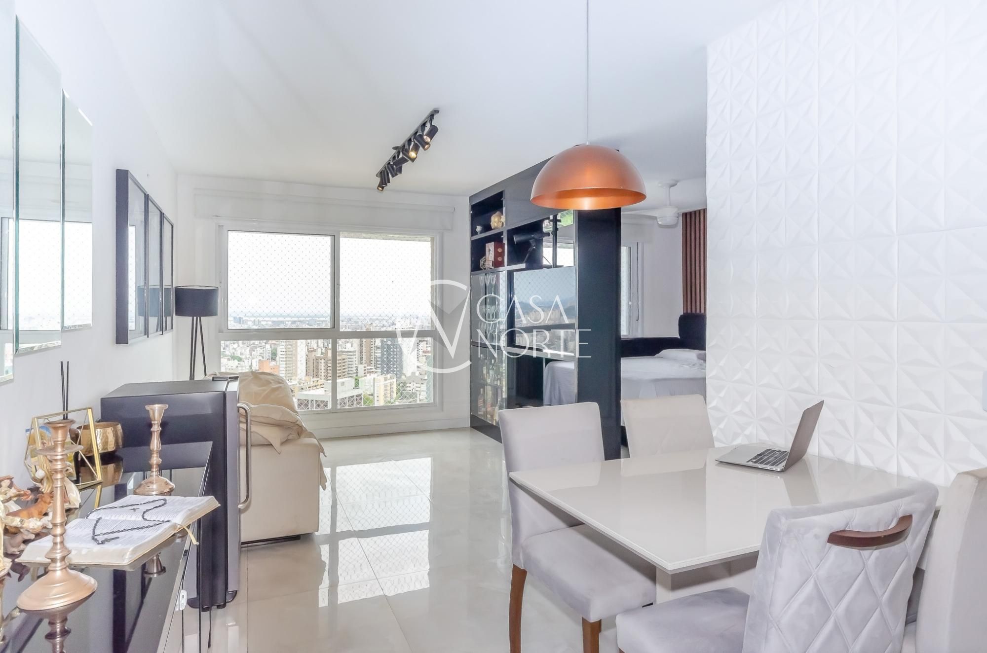 Apartamento à venda com 1 quarto, 45m², 1 vaga, Rua Curvelo no bairro Petrópolis em Porto Alegre